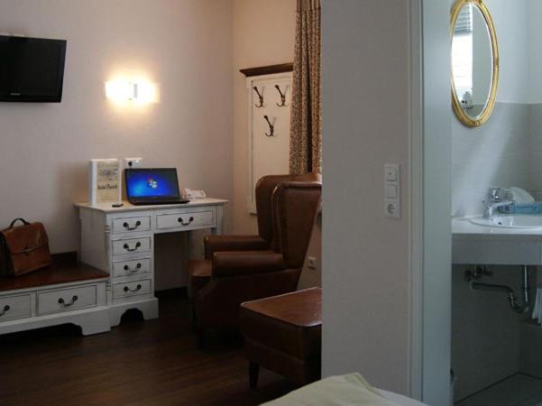 אטנדורן Hotel Rauch מראה חיצוני תמונה